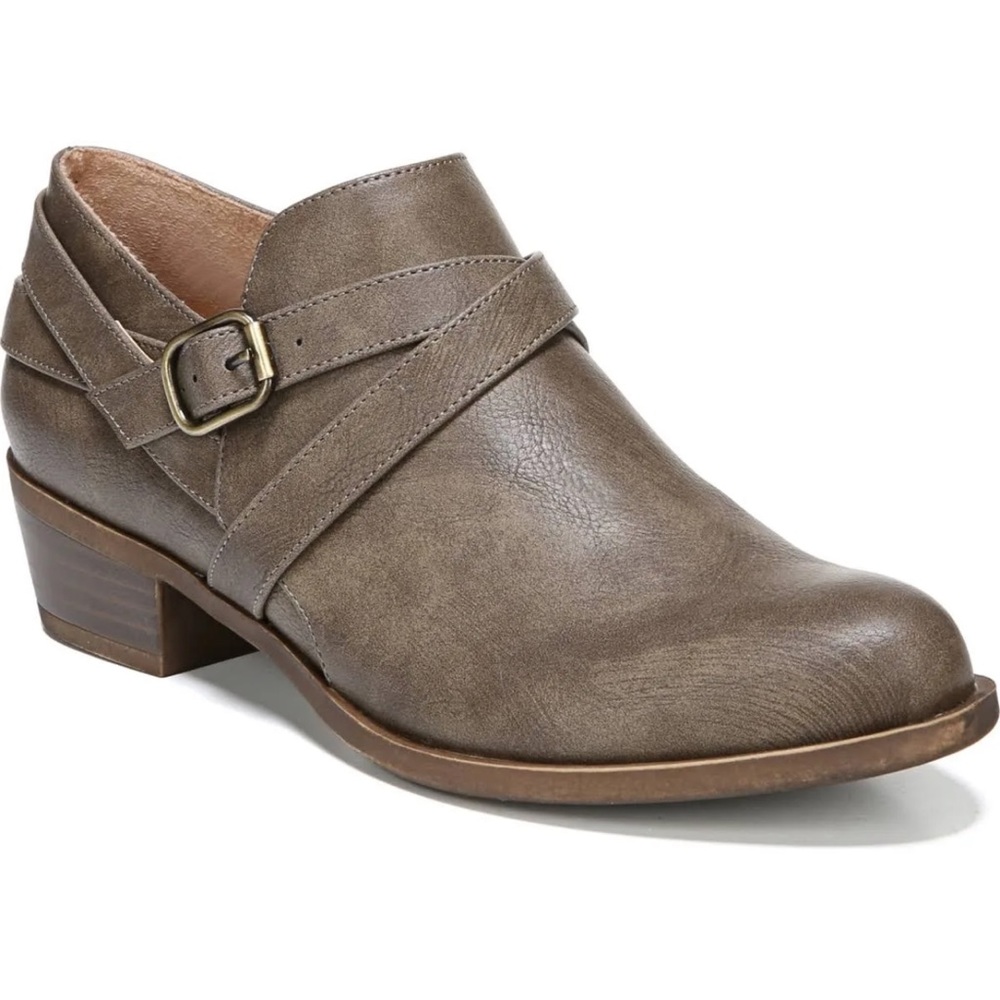 Life Stride Velocity 2.0 Adley Shootie.